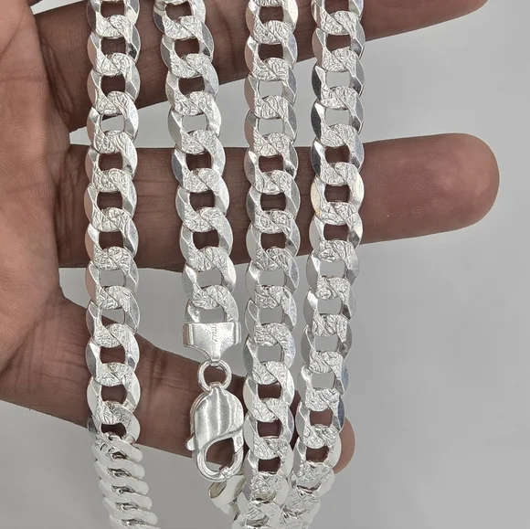 925 Sterling Silver Cuban Diamond Cut Chain 9.2 mm 28 Inches